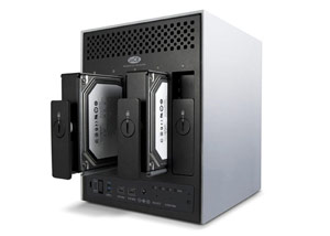 LaCie 4big Quadra USB 3.0 Drives Pull-out View